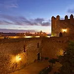Отель Castelo De