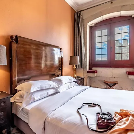 ホテル ポサーダ カステロ デ