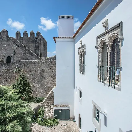 Castelo De Hotell 4*