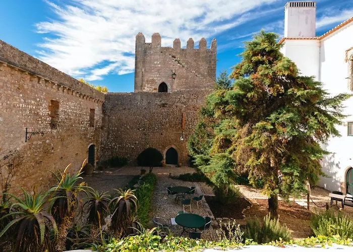 酒店 卡斯特洛奥比多斯酒店