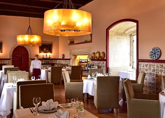 酒店 卡斯特洛奥比多斯酒店 4*